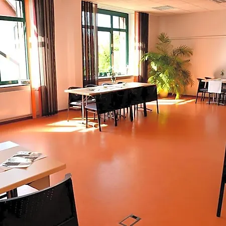 Velcrea Hotel