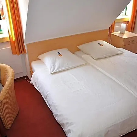 Hotel Velcrea